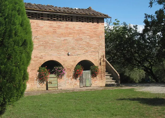 Agriturismo La Torretta Siena